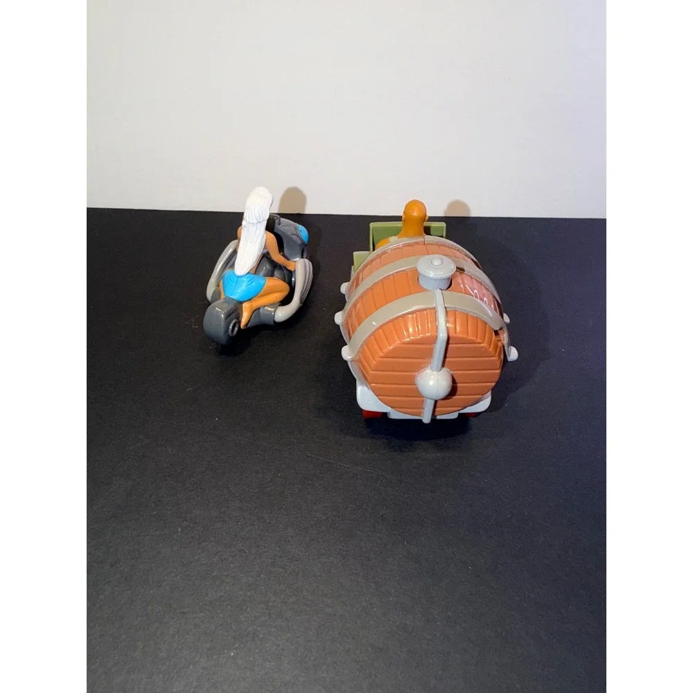 Disney Atlantis The Lost Empire McDonalds Happy Meal Cookies Chuck Wagon Kida
